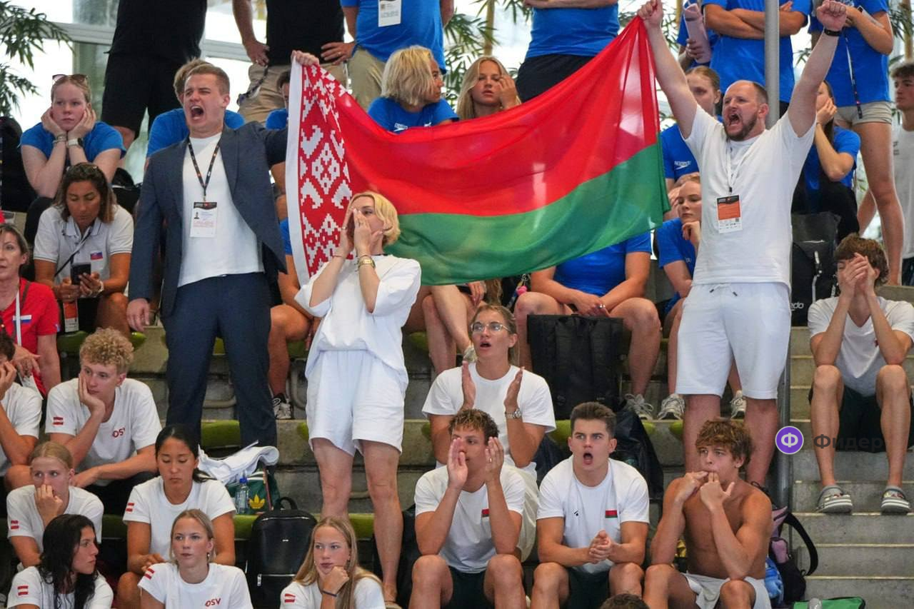 Артем Ермак завоевал серебро на юниорском чемпионате Европы по плаванию